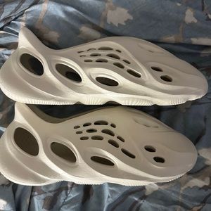 Adidas Yeezy Foam runner